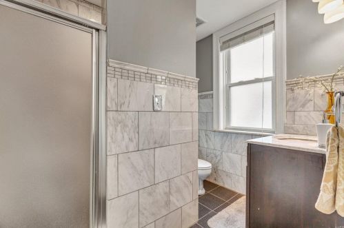 5226 Washington Pl, Saint Louis MO 63108-1116 exterior