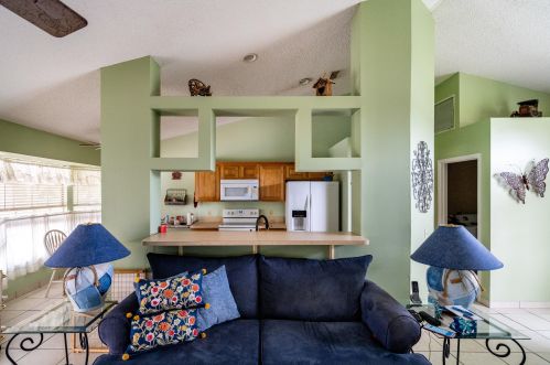 1326 Janette Ave, Fort Pierce FL 34953-1220 exterior