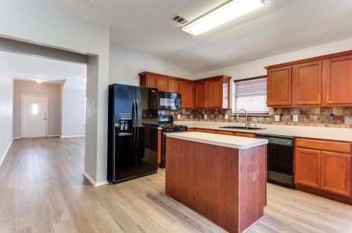 12285 Peak Cir, Frisco TX 75035-7504 exterior