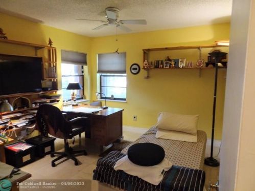 21109 Escondido Way, Boca Raton FL 33433-2508 exterior