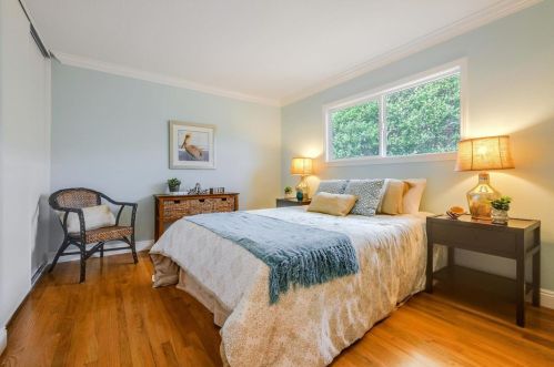 621 Monterey Ave, Capitola CA 95010-3614 exterior