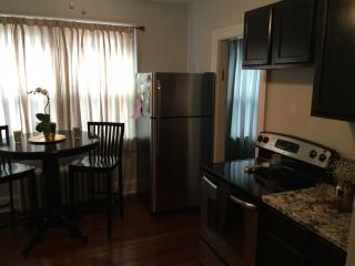 25 Hatch St, New Britain CT  06053-2534 exterior