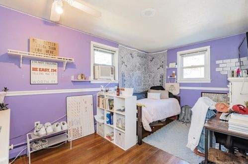 6 Chief St, Enfield CT 06082-5143 exterior