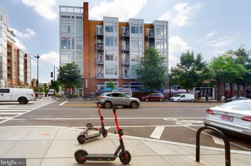 1390 V St, Washington DC  20020-7018 exterior