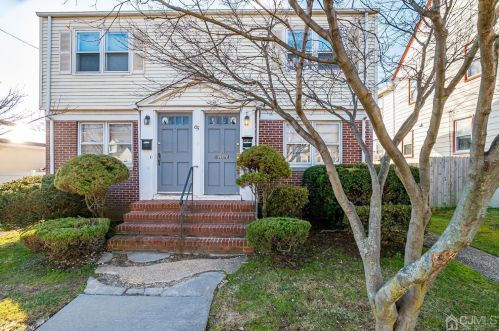 65 Avenel St, Avenel, NJ 07001-1749