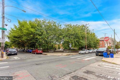 1131 Catharine St, Philadelphia PA 19143-2615 exterior