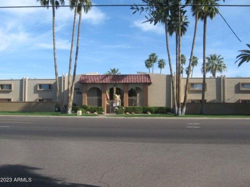 1320 Bethany Home Rd, Phoenix AZ  85014-2048 exterior