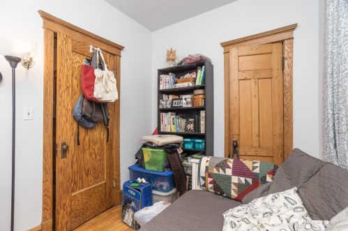 3746 Magnolia Ave, Chicago IL 60626-5305 exterior