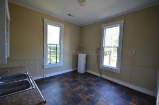 8401 4th Ave, Birmingham AL  35206-2402 exterior