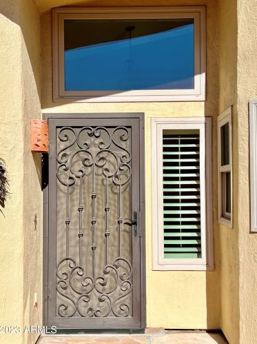 13041 45 Pl, Phoenix AZ 85050-8557 exterior