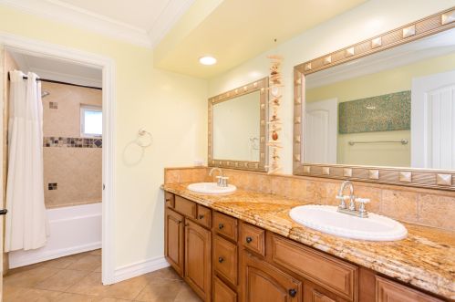 35025 Linda Rosea Rd, Temecula CA 92592-9529 exterior