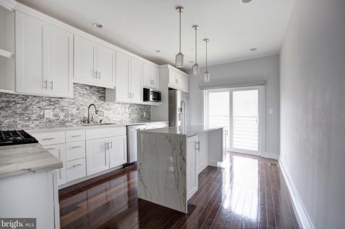 144 Levering St, Philadelphia PA  19127-1434 exterior