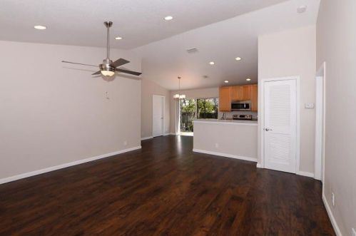 620 Oak St, Boynton Beach FL 33435-2807 exterior