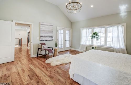 2051 Jersey Ave, Scotch Plains NJ  07076-4679 exterior