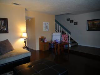 11922 Leisure Dr, Dallas TX  75243-5008 exterior