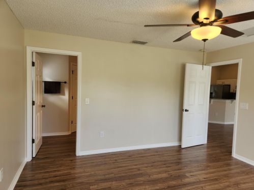 1161 Clifton Ln, Fort Pierce FL  34983-3201 exterior