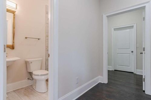 1766 Linwood Ave, Atlanta GA 30344-3159 exterior