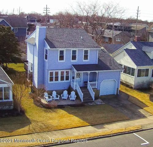 320 Elizabeth Ave, Point Pleasant Beach NJ 08742-4133 exterior