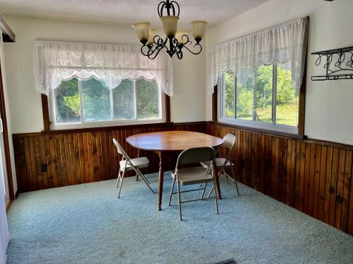 1649 Tyler Rd, Meskegon MI 49445-9320 exterior