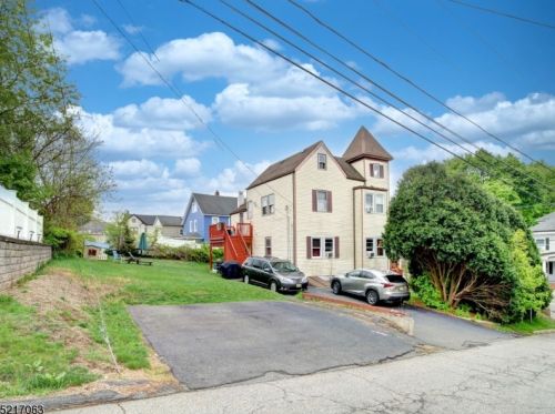 216 Morris St, Dover NJ 07801-5413 exterior