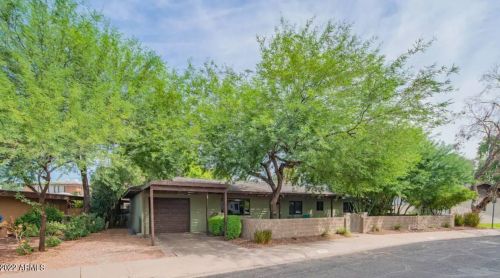 2805 13th Ave, Phoenix AZ 85007-4138 exterior