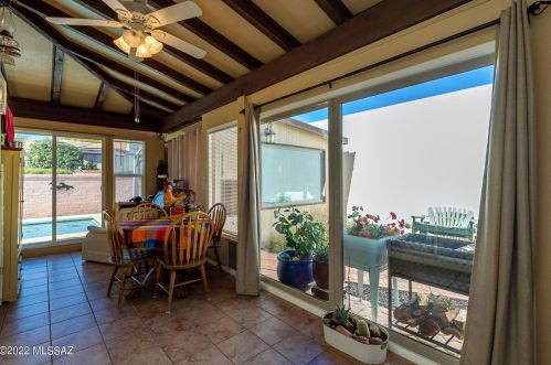 955 Camino Asturias, Green Valley AZ 85622-3246 exterior