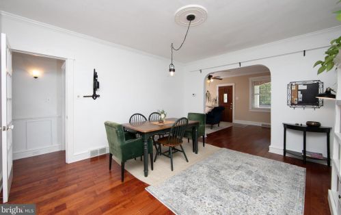 257 Stratford Ave, Camden NJ 08108-2327 exterior