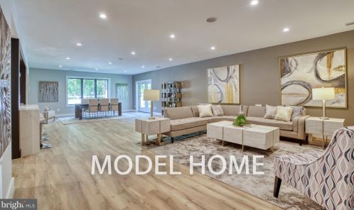 1713 Macon St, Mc Lean VA  22101-5130 exterior