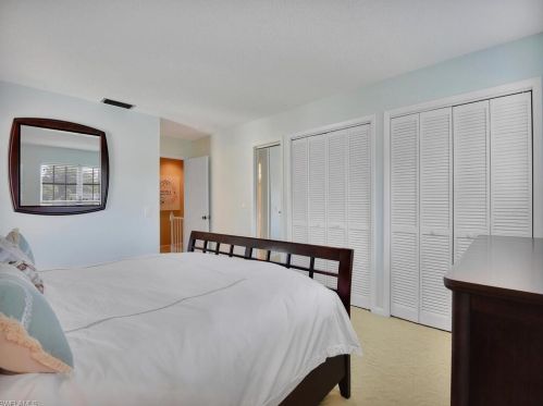 109 Bobolink Way, Naples FL 34105-2493 exterior