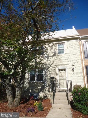 7412 Eldorado St, Mc Lean VA  22102-2906 exterior