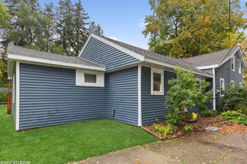 205 Bluff St, Berrien Springs, MI 49103-1102