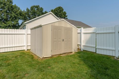 5881 Coddington Ln, Kalamazoo MI 49009-1791 exterior