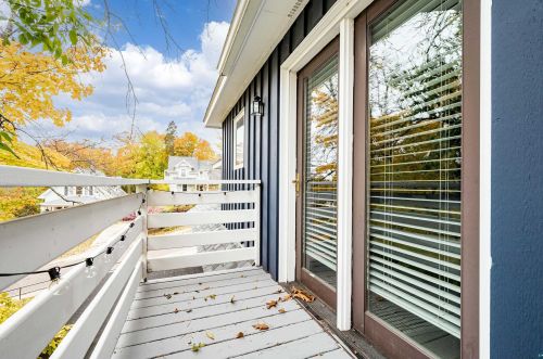 418 Minneapolis Ave, Duluth MN 55803-1856 exterior