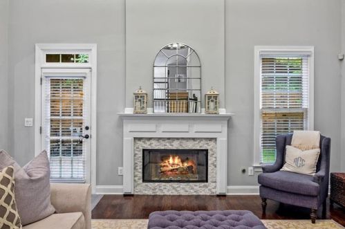 4996 Dunwoody Ter Cv, Atlanta GA 30338-2330 exterior