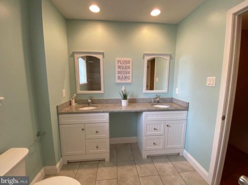 1617 Franklin St, Philadelphia PA 19148-1222 exterior