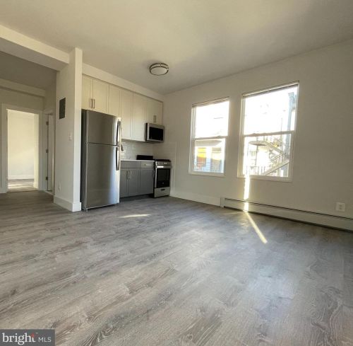 1421 12th St, Washington DC  20005-4403 exterior