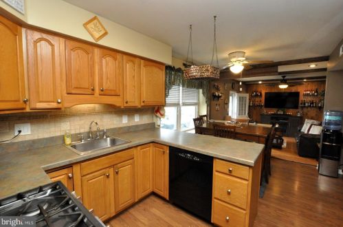 59 Argyle Ave, Blenheim NJ 08012-4564 exterior