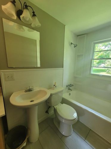 1095 Shr Dr, Catawissa MO 63015-1122 exterior