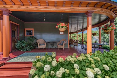 626 4th St, Stillwater MN 55082-4827 exterior