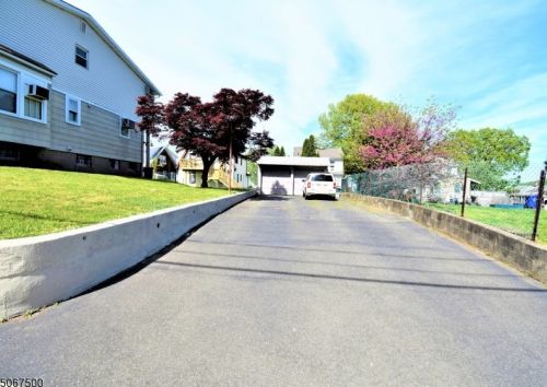 36 Hobart Pl, Paterson, NJ 07512-2171