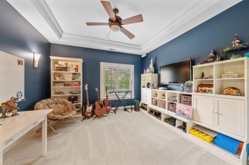 853 Linden Ave, Elmhurst IL 60126-5312 exterior