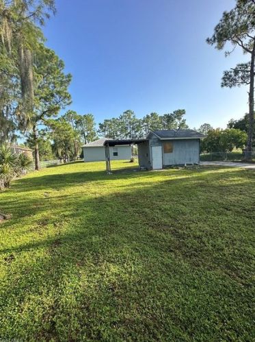 2370 31 Ave, Naples FL 34120-0442 exterior