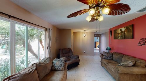 148 Sagamore Ter, Fort Pierce FL 34983-1287 exterior