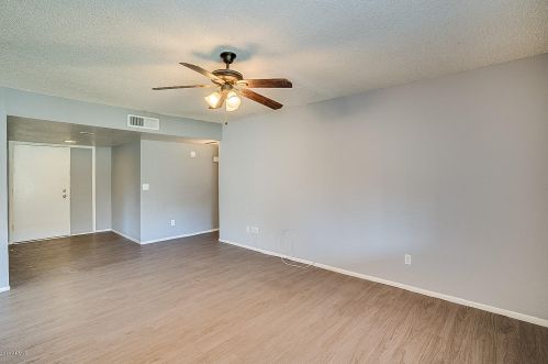 9641 37 Ave, Phoenix AZ 85053-4620 exterior