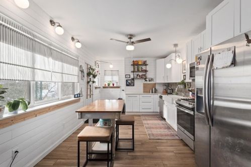 328 Orchard Pl, Pittsburgh PA  15210-1619 exterior