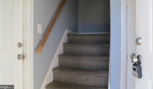 5 Pingree Ct, Trenton NJ  08618-2410 exterior