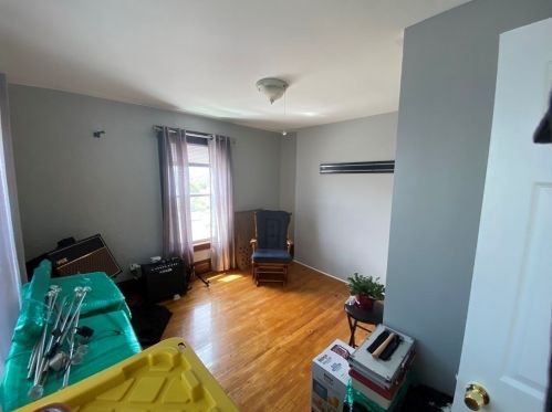 31 Vernon St, Worcester MA 01610-1996 exterior