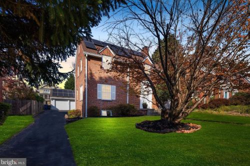 2029 Hanover St, Silver Spring, MD 20910-2106