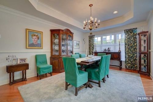 122 Mackenzie Ln, Parsippany NJ 07834-3723 exterior