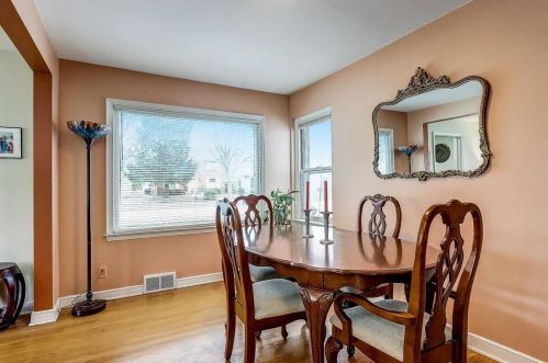 4543 Ardmore Ave, Milwaukee WI 53211-1402 exterior